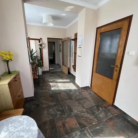 Goscinne Wieloryb 3*